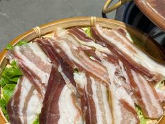 -阿婆情腊排骨火锅·野生菌季(古城旗舰店)