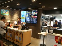 -麦当劳(伟城广场店)
