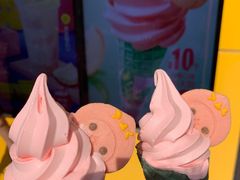 桃气满满甜筒-麦当劳(新王府井店)