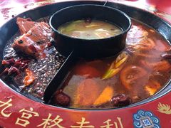 -重庆巴九门老火锅(阳朔店)