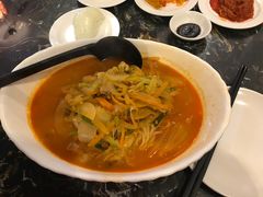 辣海鲜面-桃园中华料理炸酱面(燕儿岛路店)
