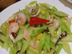 岭南五秀炒海鲜-高第街56号港式餐厅·精选(世茂广场宽厚里大明湖店)