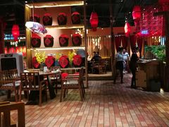 -老滇山寨•云南特色菜•地方菜•民族风情歌舞表演(金碧店)