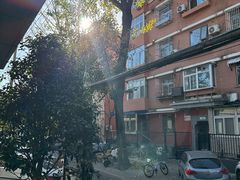 -秋果酒店(中日友好医院和平里北街地铁站店)