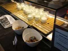 -圣丰索菲特·2 On 988 Café 自助餐厅