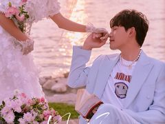 -爱我旅拍婚纱摄影(大理店)