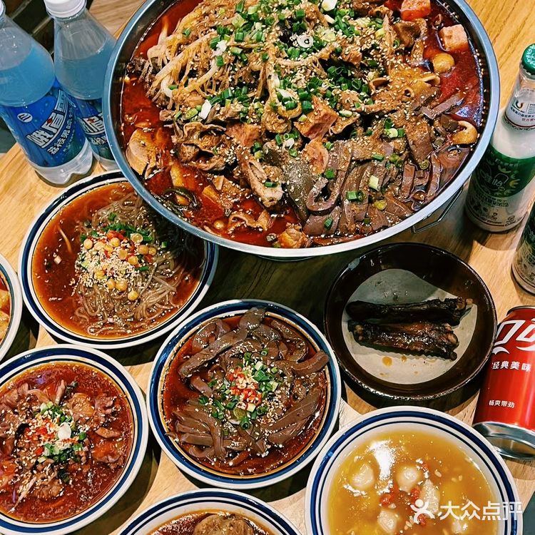 麻辣烫要麻辣才香！无辣不欢者深爱这家