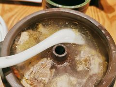 金耳汽锅鸡-云海肴云南菜(正大广场店)