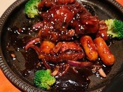 -八府香鸭·啫啫煲(华山路店)