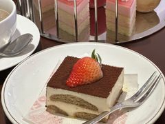 -茂名熹龙国际大酒店(人民广场高铁站店)