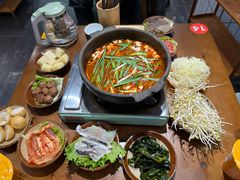 -黔有有贵州酸汤夺夺粉火锅(五味十字店)