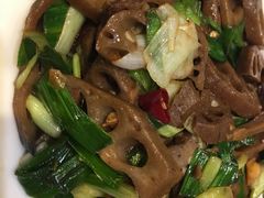 -刘胖子家常菜·蹄花焖藕(中南店)