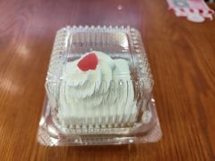 鲜奶小方蛋糕-红宝石·鲜奶小方·海派西点房(南丹店)