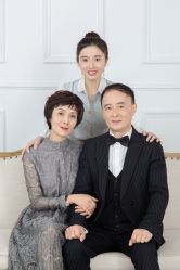 -时光纪亲子全家福照相馆(静安店母女写真父母纪念照)