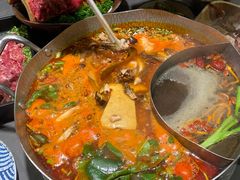 -楠小云·云南鲜菌·鲜牛自助火锅(九眼桥店)