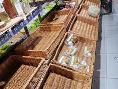 -家乐福(古北店)