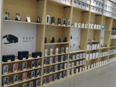 -华为授权体验店(中山公园来福士)