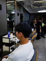 -藤野造型烫发染发