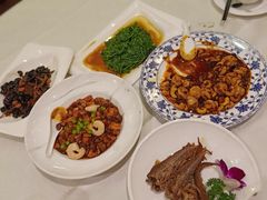 -梅龙镇酒家(南京西路总店)