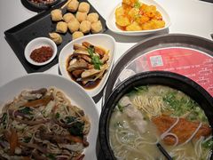 -妈妈故事米线(市府恒隆店)