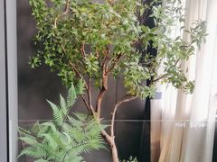 -东豪园林海鲜酒家(南港路辅路店)