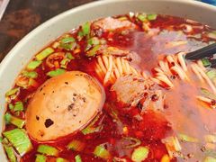 -臻老板牛肉面(光华路SOHO店)