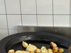 -黄阿姨锅贴大王(万航渡路店)