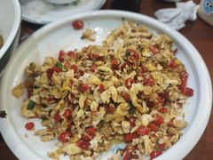 -湖南人家湘菜馆(镇江路店)