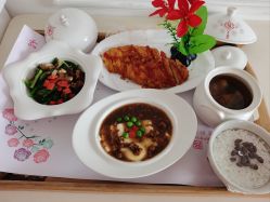 -月满阁月子中心(莲湖区店)