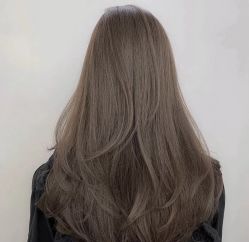 -慕名造型