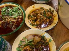 -拈签一笑黄牛肉辣卤串串