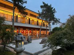 景观位-庆春朴门