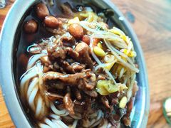 -灵山卢梅燕粉店