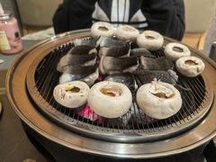 -围炉肉舍•炭烤活鳗•丹东海鲜烤肉(步行街店)