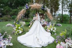 -深度婚礼策划·宴会布置·高端私人创意定制