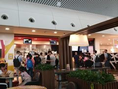 大堂-麦当劳(杭州东站高铁店)