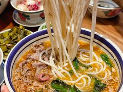 -云阿蛮云南生烫牛肉米线(奉贤路店)