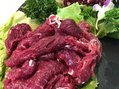现切雪花肉-为什么牛潮汕牛肉火锅(中信广场店)