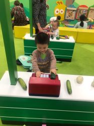 -莫莉幻想儿童乐园(武汉金银潭永旺店)