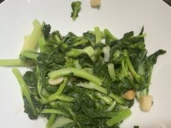 -江间有味·拼烧·鱼鲜·粤式靓汤(汉口江滩店)