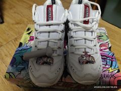 -SKECHERS 斯凯奇(上海国际时尚中心店)