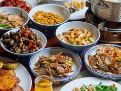 -元一希尔顿酒店·鲜切牛肉火锅禅自助餐厅