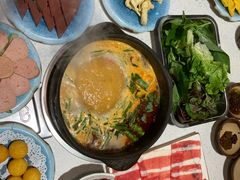 -贵府酸汤牛肉火锅·贵州老字号(飞山街店)