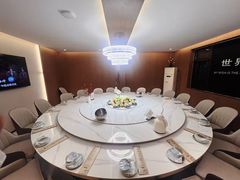 -何适山庄 ·可团建(水长城P2停车场店)