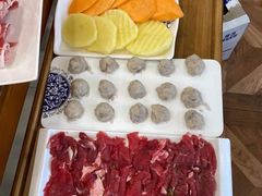 -楼外楼大刀肉传统火锅居(博学路店)