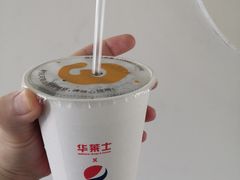 -华莱士·炸鸡汉堡(蜜欢购物店)