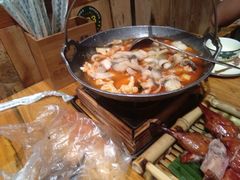 -老滇山寨•云南特色菜•地方菜•民族风情歌舞表演(金碧店)