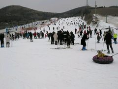 -秦皇古道滑雪场
