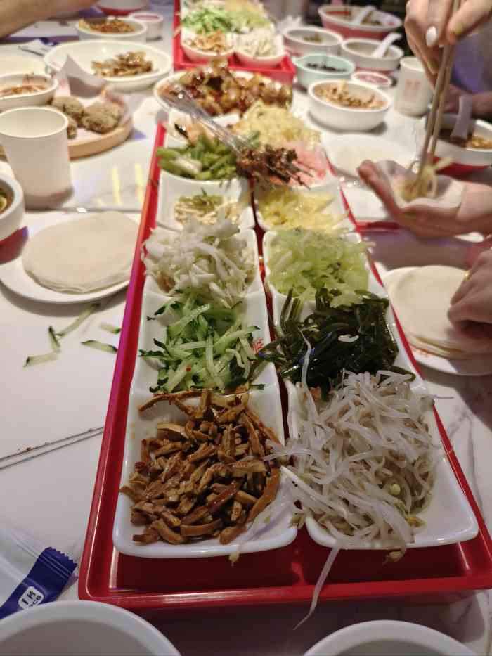 丝恋丝娃娃(南国花锦店)-"慕名而来,这家店生意实在是太好了,好不容.