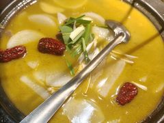 -小凤庭·地道湖北菜武昌鱼·藕汤(38年黄鹤楼店)